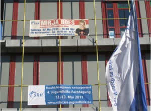 Beispiel für Gerüstplanen für die Gerüstwerbung